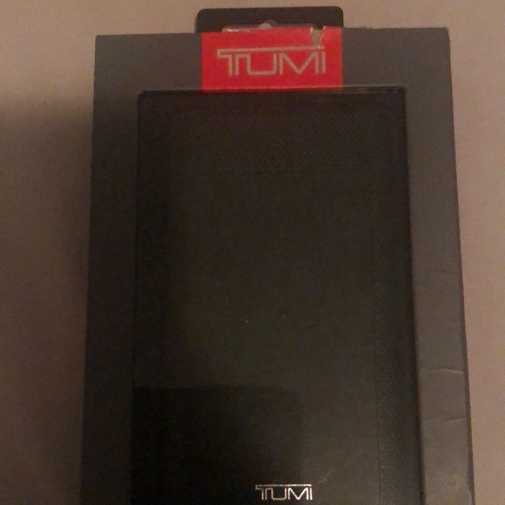 TUMI Leather phone case for Samsung Galaxy Note 7!